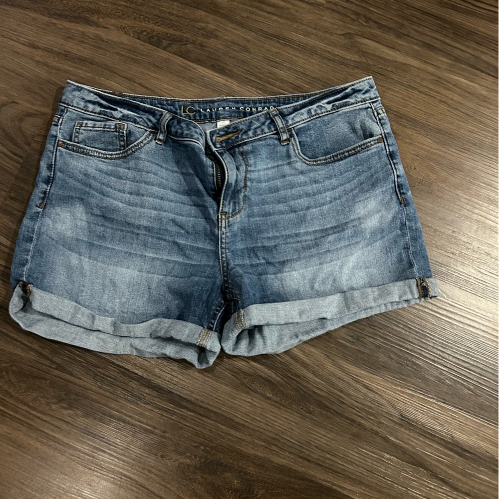 Lauren Conrad shorts